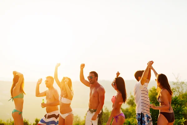 Beach party under sommaren — Stockfoto