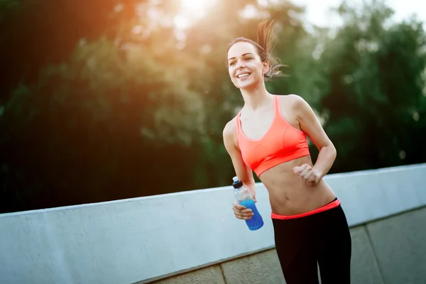 Σπορ jogger πηγαίνοντας για τρέξιμο — Φωτογραφία Αρχείου