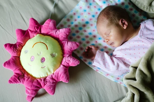 Neugeborene brauchen viel Ruhe — Stockfoto