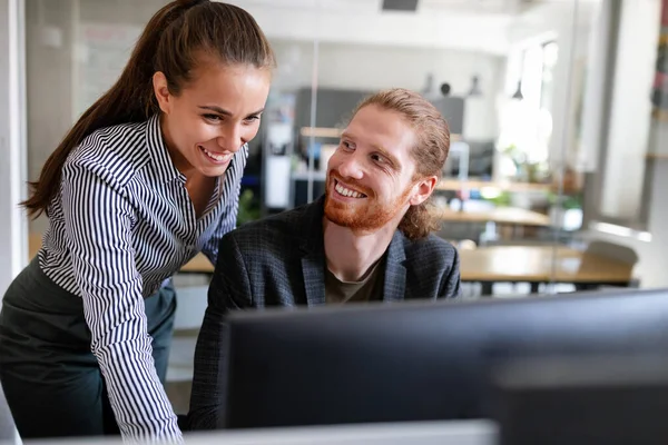 Programador Personas Que Trabajan Una Empresa Desarrollo Software — Foto de Stock