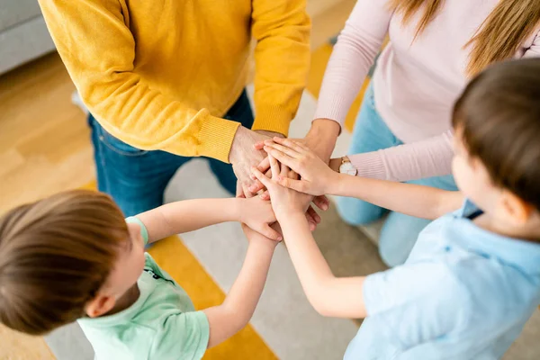Glückliches Familienkonzept Einheit Fördert Schutz Und Glück — Stockfoto