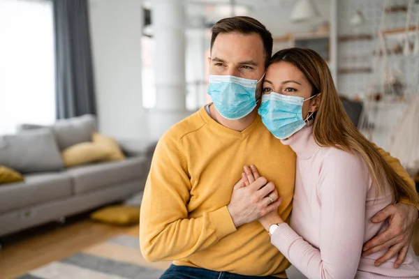 Pandemic Coronavirus Couple Home Isolation Auto Quarantine Wearing Face Mask — Stock Photo, Image