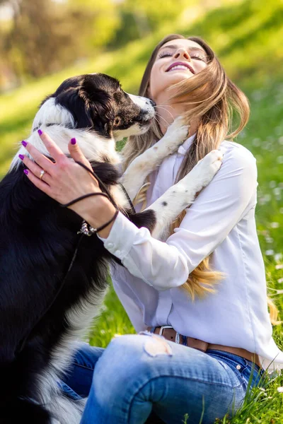 Beautiful Woman Walking Playing Cute Dog Nature Outdoor — Stock Photo, Image