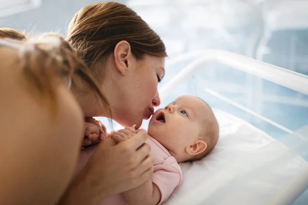 Portrait Beautiful Loving Mom Playing First Games Her Baby Bedroom — Stok Foto