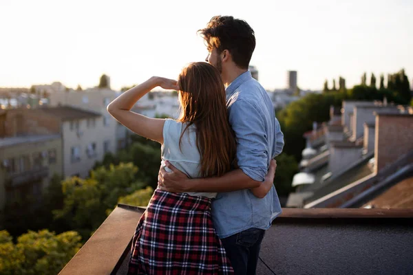 Beautiful Young Couple Love Dating Outdoors Smiling — Stock Photo, Image