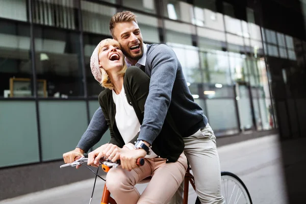 Portrait Happy Young Couple Love Riding Bicycle Having Fun Together — Stock Photo, Image