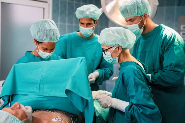 Ameliyathane Ekibi Ameliyathanede Sağlık Hastane Sigorta Konsepti — Stok fotoğraf