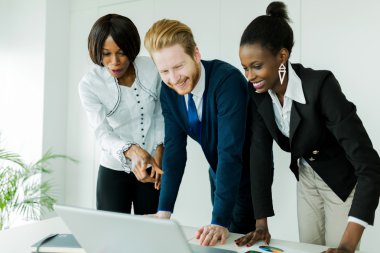 Business brainstorming by people in office