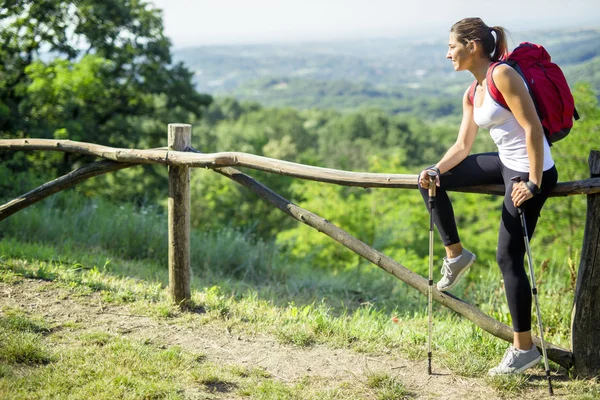 Beautiful hiker woman enjoying the view — Stock Photo, Image