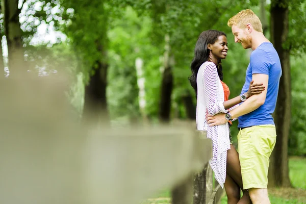 Pareja enamorada pasando tiempo juntos —  Fotos de Stock