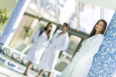 arkadaşlar rahatlatıcı bir Spa