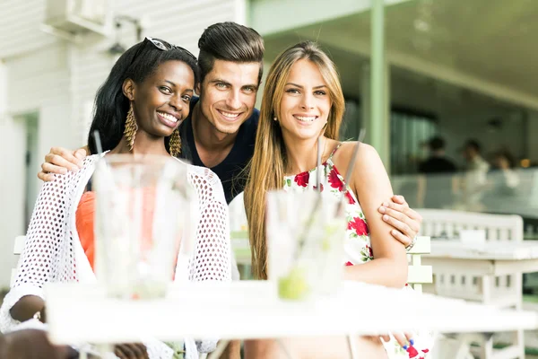 Happy young friends — Stock Photo, Image