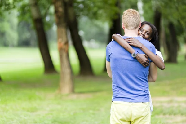 Couple in love hugging peacefully — Stock Photo, Image