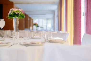 Çiçekli düğün süsü