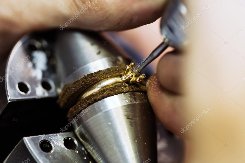 Ring being repaired by jeweler — Stock Photo © nd3000 90337394