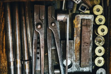 Paslı eski araçlar