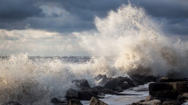 Karadeniz 'de Fırtına