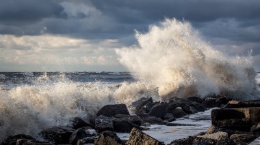 Karadeniz 'de Fırtına
