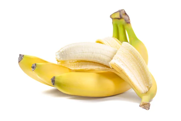 Mazzo di banane con aperto isolato su bianco — Foto Stock