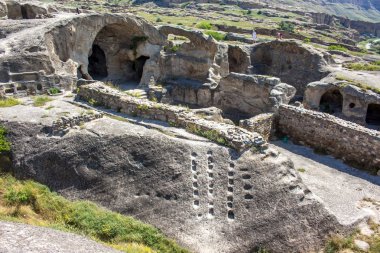 Kafkasya bölgesindeki eski mağara şehri Uplistsikhe, Gürcistan
