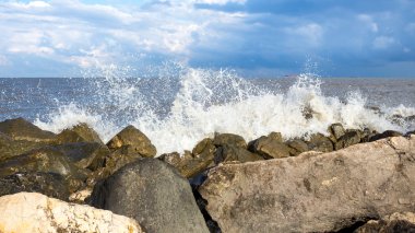 Dalga deniz, Karadeniz, Poti, Gürcistan sahil