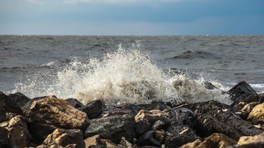 Fırtınada, Poti Georgia Sahili (Karadeniz)