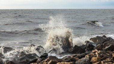 Fırtınada, Poti Georgia Sahili (Karadeniz)