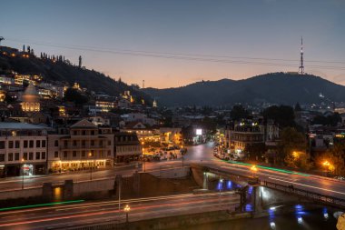 Tiflis, Gürcistan - 14 Ekim 2020: Meidan Meydanı Gece Görüşü, Tiflis, Seyahat