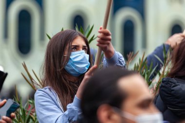 Tiflis, Gürcistan - 14 Kasım 2020: Gürcistan 'ın Rustaveli Bulvarı' nda Bidzina İvanişehili aleyhinde düzenlenen protesto