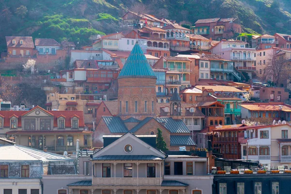 Tbilisi Geórgia Abril 2021 Casas Tradicionais Coloridas Com Varandas Esculpidas — Fotografia de Stock