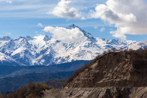 Hermosas Vistas Las Montañas Svaneti Región Montañosa Georgia Paisaje — Foto de Stock