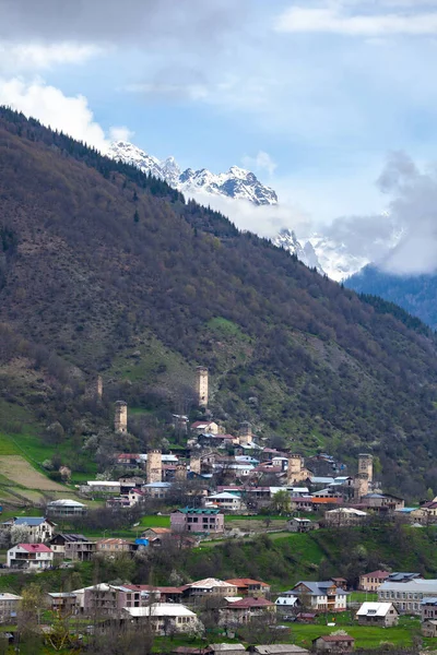 Tornen Byn Mestia Svaneti Området Kaukasus Bergen Georgien Resor — Stockfoto