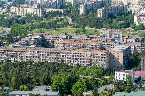 Tiflis 'in yerleşim alanı, Gldani ve Mukhiani' deki çok katlı binalar. Georgia