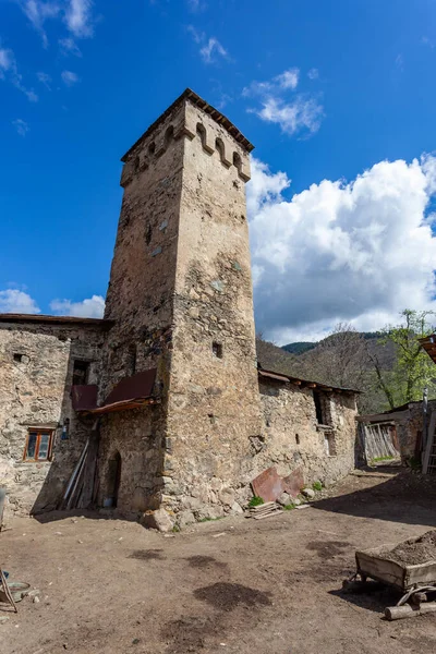 Tradizionali Antiche Torri Svan Nel Villaggio Latali Svaneti Caucaso Viaggiare — Foto Stock