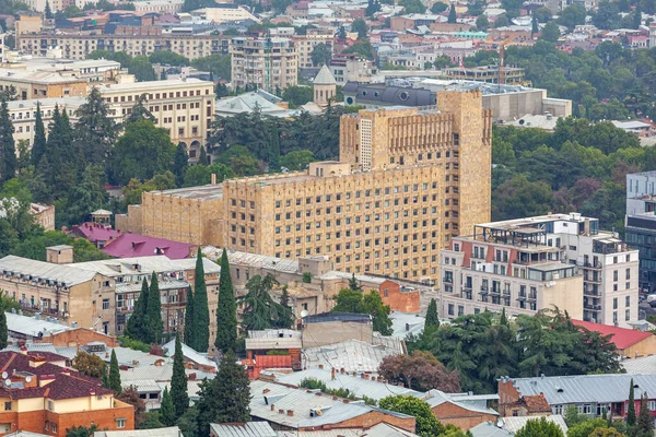 Das Gebäude der georgischen Regierung in Tiflis — Stockfoto