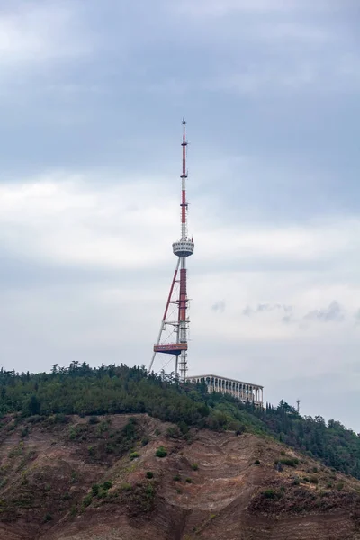 Tbilisi Broadcasting Tower Monte Mtatsminda Georgia — Foto de Stock