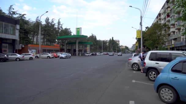 Tiflis Gürcistan 2021 Vazha Pshavela Caddesi Nde Trafik — Stok video