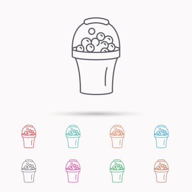 Köpük simgesiyle kova. Sabunlu temizlik işareti.