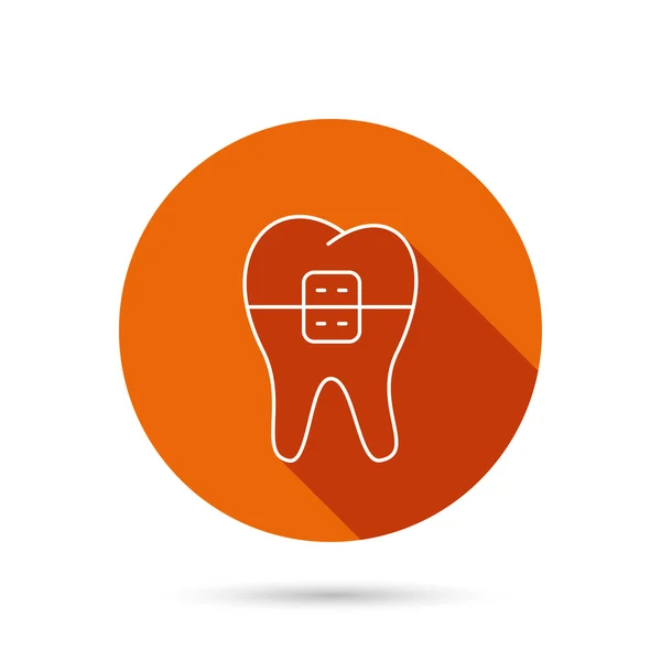 Dental braces icon. Tooth healthcare sign. — Stock Vector