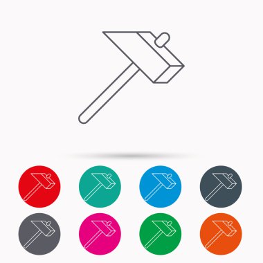 Çekiç simgesi. Onarım veya düzeltme işareti.