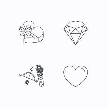 Kalp, parlak sevgi ve hediye kutusu simgeleri.