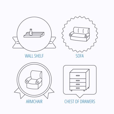 Kanepe, koltuk simgeler ve duvar raf.