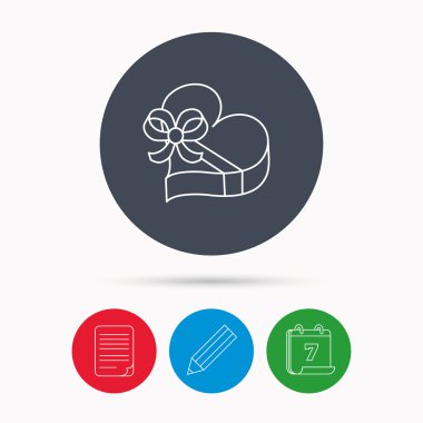 Sevgi hediye kutusu simgesi. Kalp yay işareti ile.