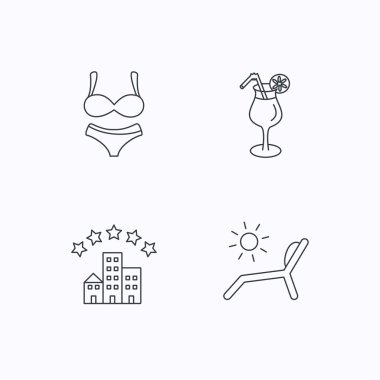 İç çamaşırı, şezlong ve kokteyl simgeler.