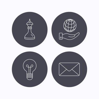 Strateji, gezegeni kurtarmak ve posta zarf simgeleri.