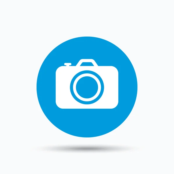 Fényképezőgép ikonjára. Szakmai photocamera jele. — Stock Vector