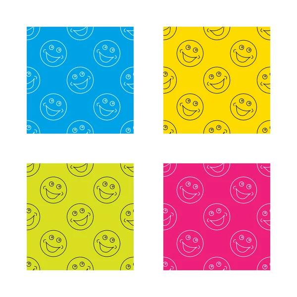 Smile icon. Positive happy face sign. — Stock Vector