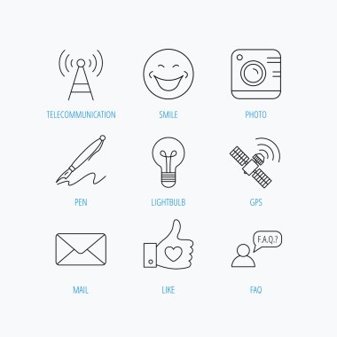 Posta, fotoğraf makinesi ve ampul simgeler fotoğraf.