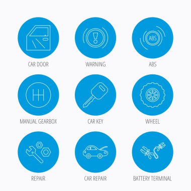 Araba anahtarı, onarım araçları ve manuel şanzıman simgeler.