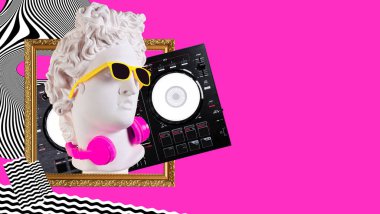 Apollo kulaklıklı ve pembe arka planda güneş gözlüklü. Sanat kolajı kavramı. Poster tasarımı.